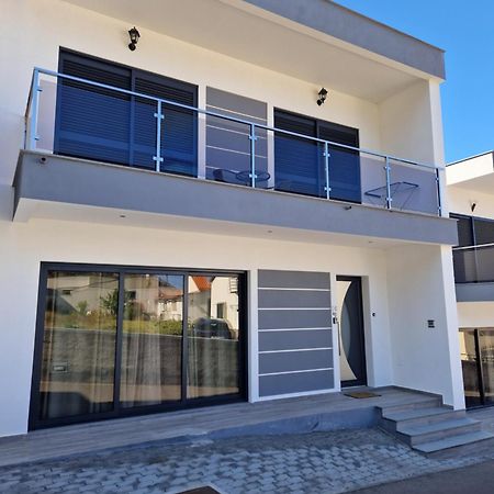 C - Delightful 2 Bedroom Vacation Home 마치코 외부 사진